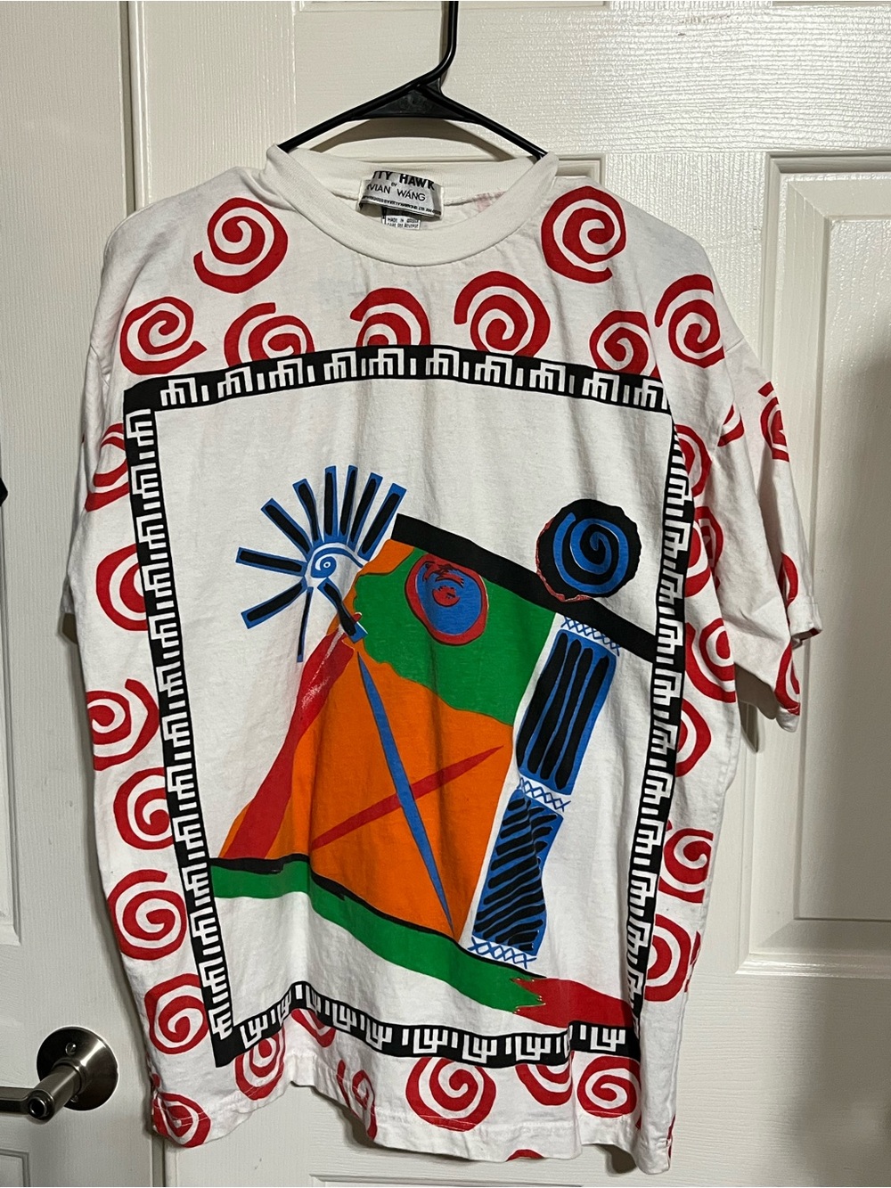 White Multi-Color Graphic Short Sleeve Tee by Vivienne Tam
16-04